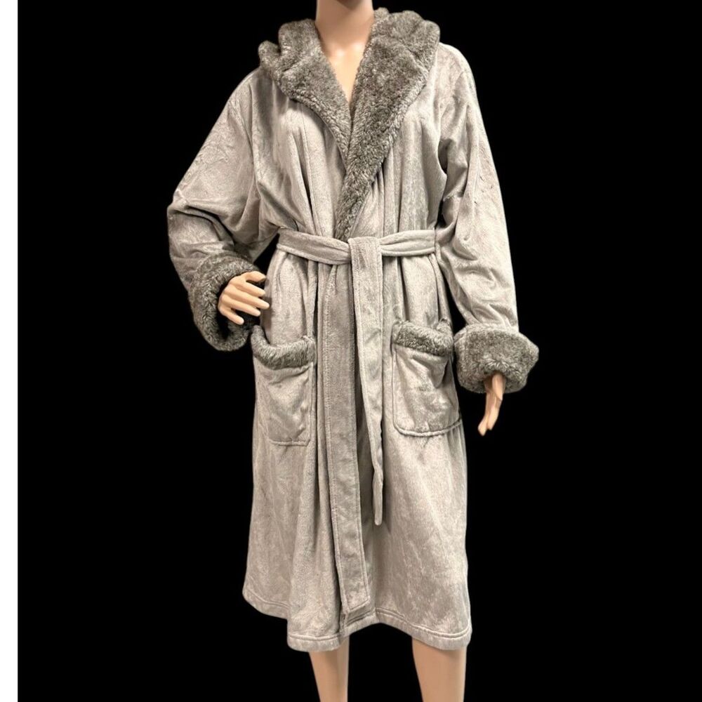 POTTERY BARN Women's Faux Fur Ombre Robe Gray Grey Super Soft Sleepware Sz L